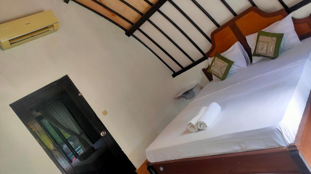 Meno Lodge Gili Meno Exteriér fotografie
